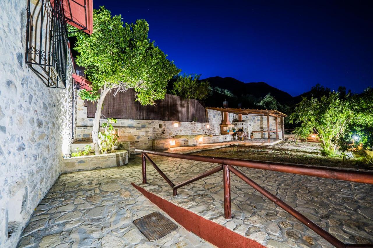 Villa Tzaniana Apomarma Exterior foto